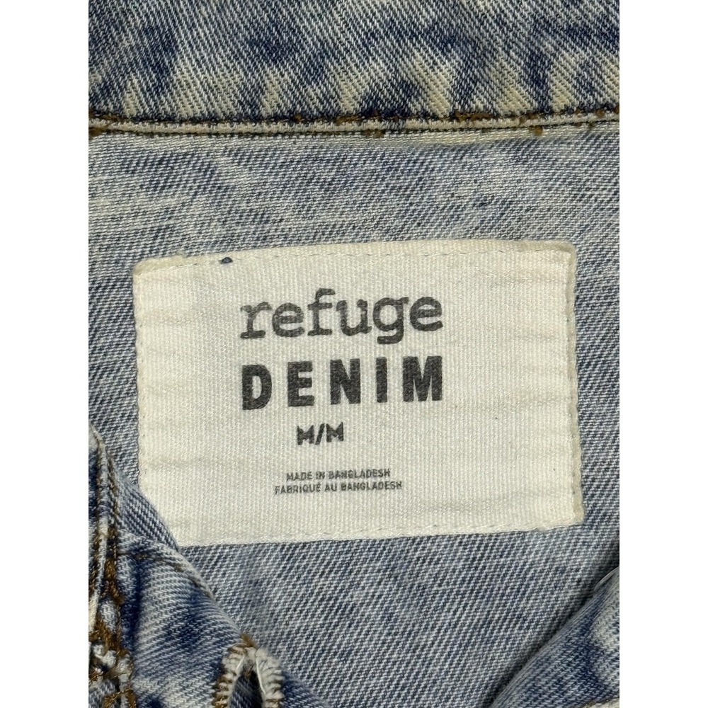 Refuge Denim Jacket Womens Medium Blue Distressed Jean Coat Button Front Casual‎ - Picture 5 of 7